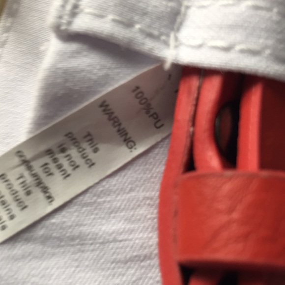 Shorts - Picture 8 of 8